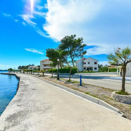 On Island Near Sandy Beaches Apartment *